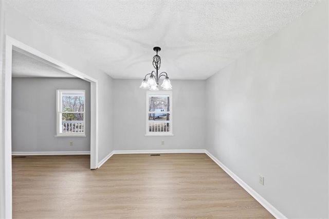 8976 Ochil Lane, Winston, GA 30187
