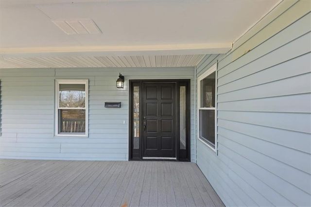 8976 Ochil Lane, Winston, GA 30187