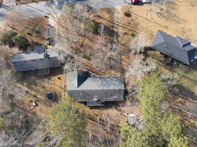 8976 Ochil Lane, Winston, GA 30187