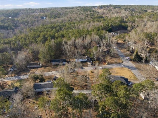 8976 Ochil Lane, Winston, GA 30187