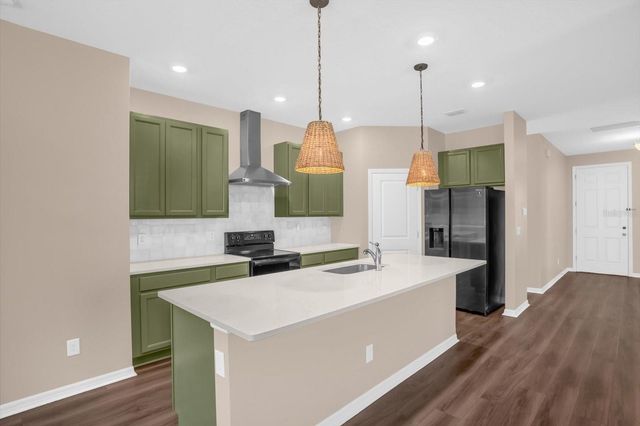 591 STEERVIEW STREET, St Cloud, FL 34771