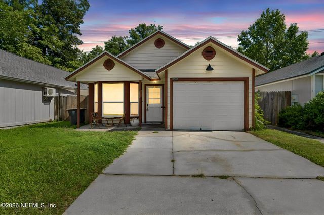 5065 KNIGHTSBRIDGE Circle N, Jacksonville, FL 32244