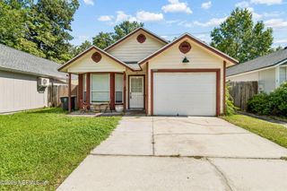 5065 KNIGHTSBRIDGE Circle N, Jacksonville, FL 32244