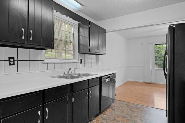 922 Wesley Drive, Hixson, TN 37343
