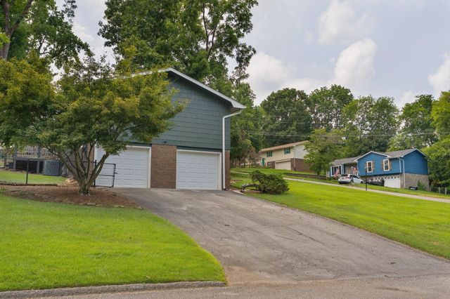 922 Wesley Drive, Hixson, TN 37343