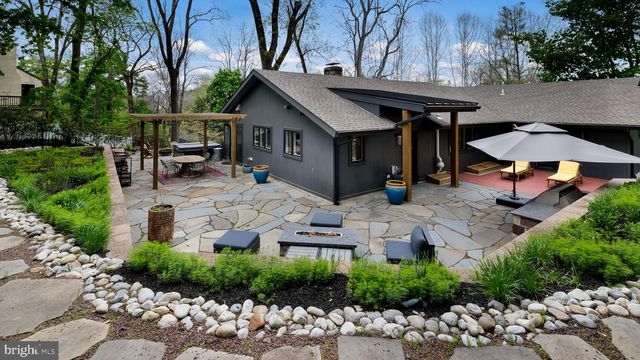 103 KILTIE DR, New Hope, PA 18938