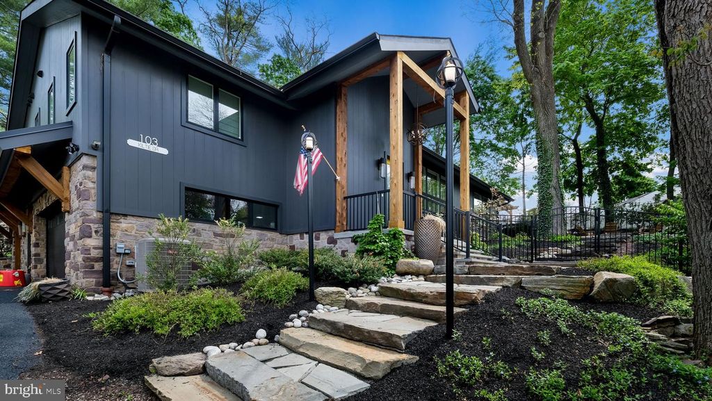 103 KILTIE DR, New Hope, PA 18938
