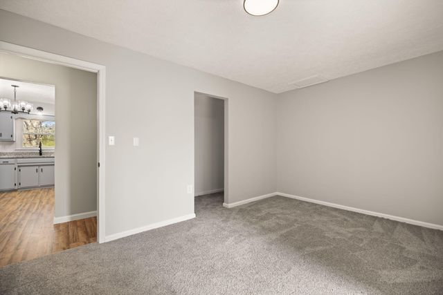 401 Drakes Creek Road, Crab Orchard, KY 40419