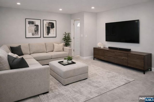 441 7th Street, Palisades Park, NJ 07650