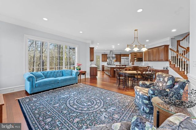 8541 OLD DOMINION DRIVE, Mclean, VA 22102