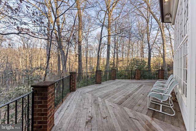 8541 OLD DOMINION DRIVE, Mclean, VA 22102