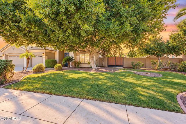 3540 S HOLGUIN Court, Chandler, AZ 85248