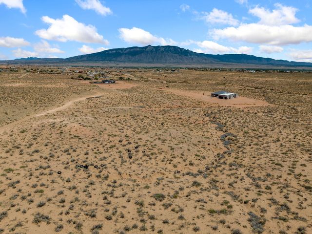 44th Street NW, Rio Rancho, NM 87144