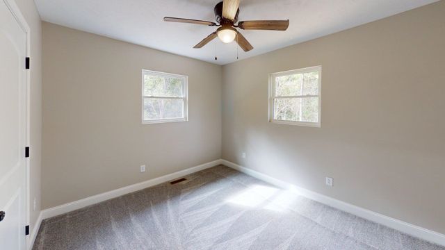 983 County Road 104, Chesapeake, OH 45619