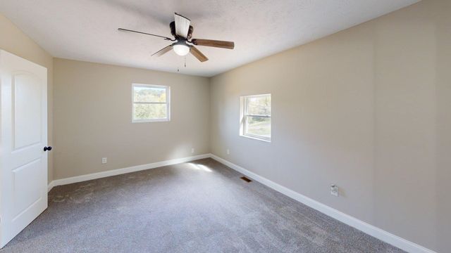 983 County Road 104, Chesapeake, OH 45619