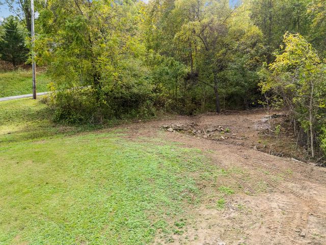 983 County Road 104, Chesapeake, OH 45619