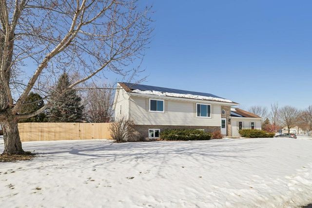888 N Thompson Road, Sun Prairie, WI 53590