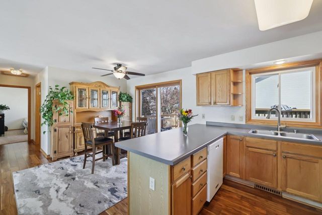 888 N Thompson Road, Sun Prairie, WI 53590