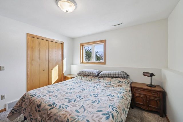 888 N Thompson Road, Sun Prairie, WI 53590