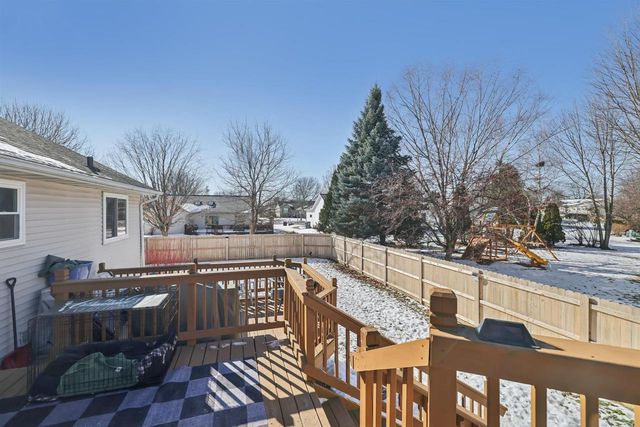 888 N Thompson Road, Sun Prairie, WI 53590