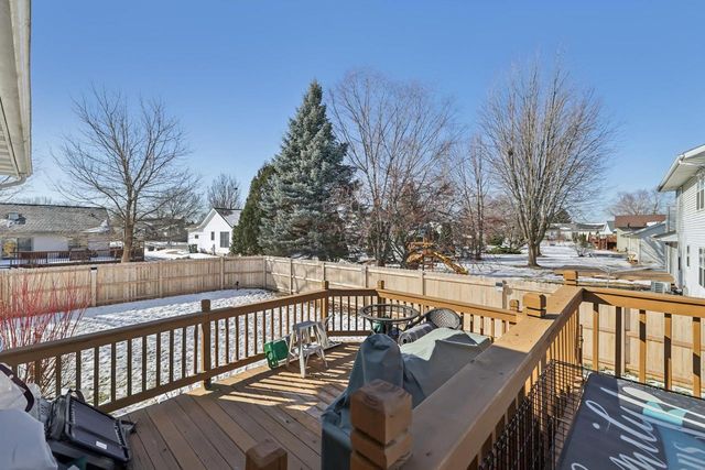 888 N Thompson Road, Sun Prairie, WI 53590