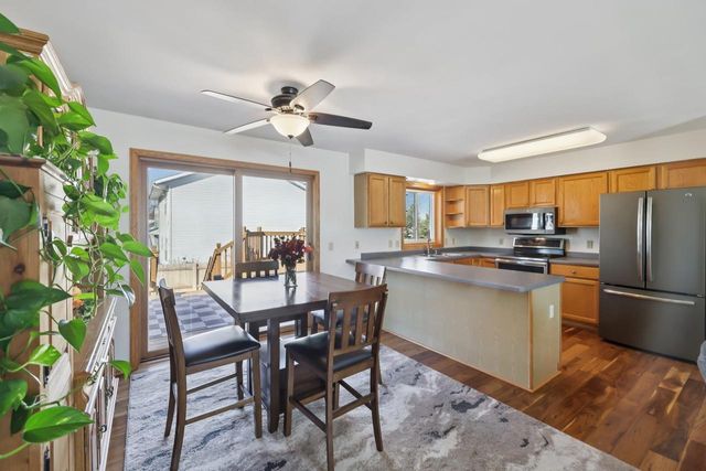 888 N Thompson Road, Sun Prairie, WI 53590