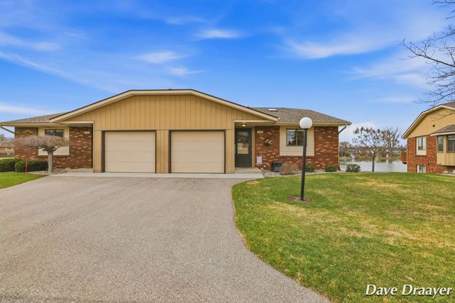 709 Waterview Court, Grandville, MI 49418