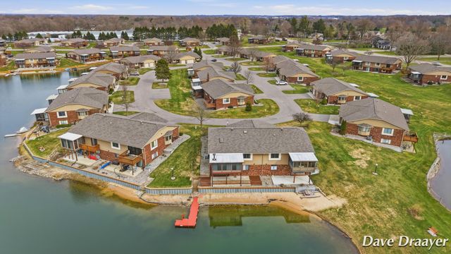 709 Waterview Court, Grandville, MI 49418