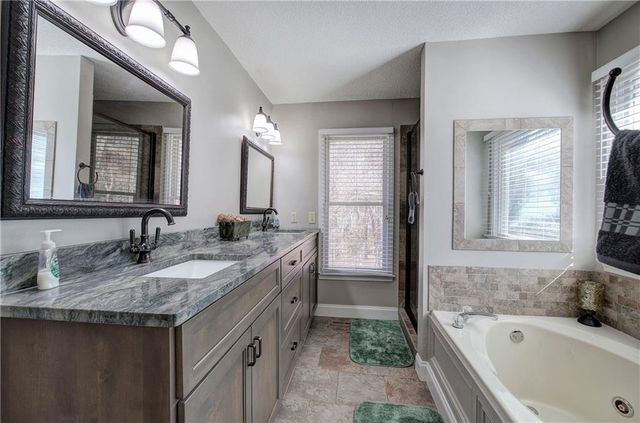 67 Timberlake Cove NE, Cartersville, GA 30121