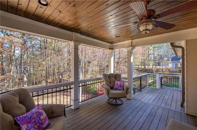 67 Timberlake Cove NE, Cartersville, GA 30121
