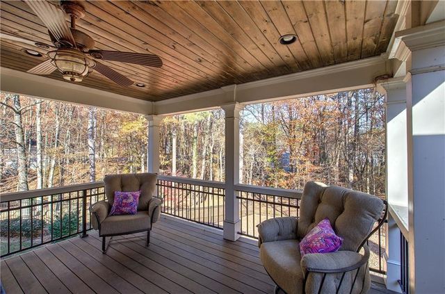 67 Timberlake Cove NE, Cartersville, GA 30121