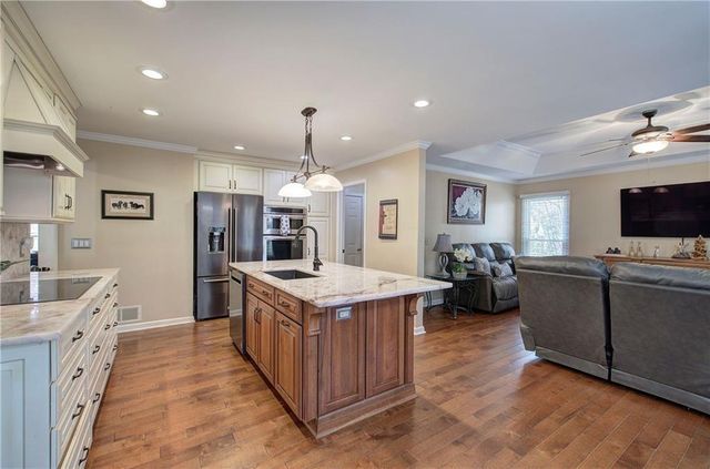 67 Timberlake Cove NE, Cartersville, GA 30121