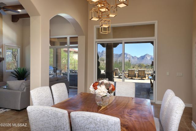 13941 N Stone Gate Place, Oro Valley, AZ 85755