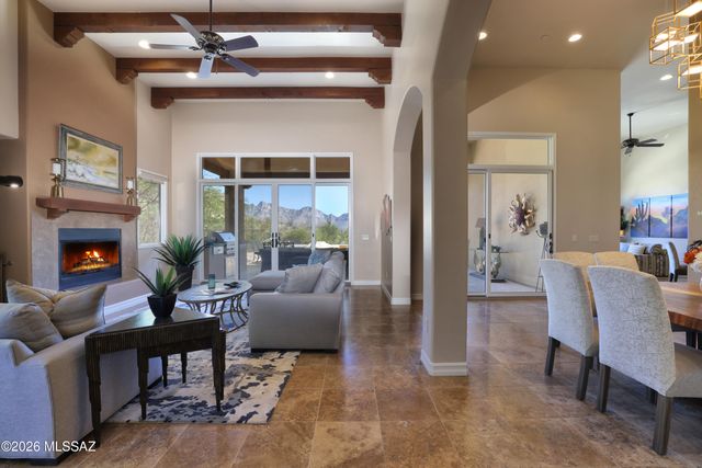 13941 N Stone Gate Place, Oro Valley, AZ 85755