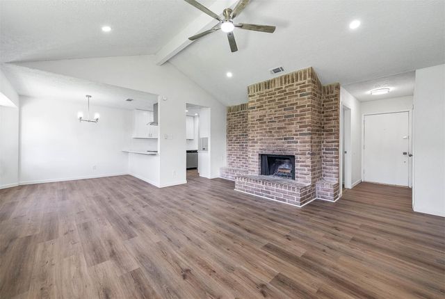 6526 Lynngate Drive, Spring, TX 77373