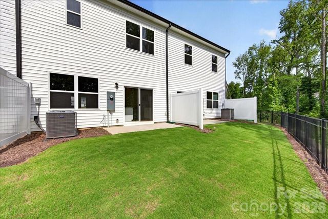 6049 Longar Lane, Charlotte, NC 28269