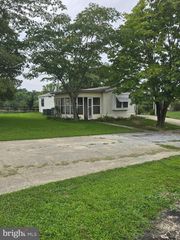 415 NEAR BETHELS WAY, Martinsburg, WV 25405