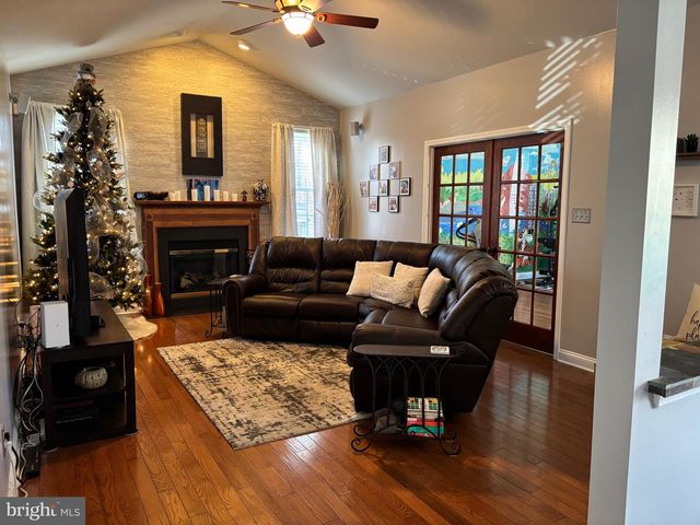 133 STEELTON RD, Berlin, NJ 08009