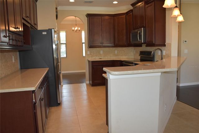 1934 ALTAVISTA CIRCLE, Lakeland, FL 33810