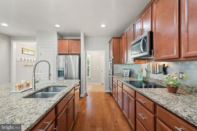 299 SUNSET LOOP, Mineral, VA 23117