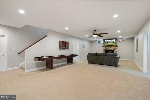 299 SUNSET LOOP, Mineral, VA 23117
