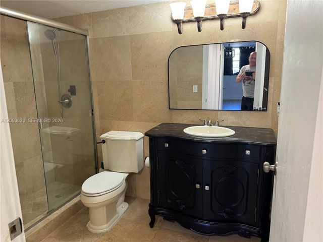 10425 SW 112th Avenue 103, Miami, FL 33176