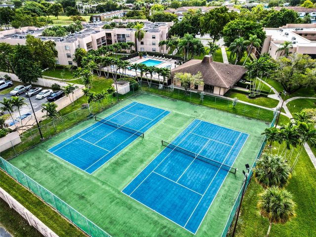 10425 SW 112th Avenue 103, Miami, FL 33176