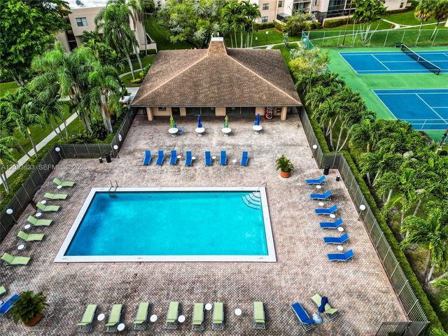 10425 SW 112th Avenue 103, Miami, FL 33176