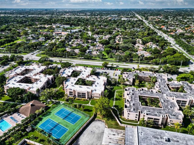 10425 SW 112th Avenue 103, Miami, FL 33176