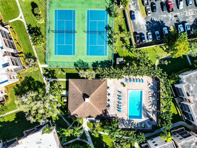 10425 SW 112th Avenue 103, Miami, FL 33176