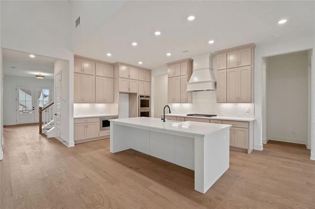 8425 Beryl Overlook, Gainesville, GA 30506