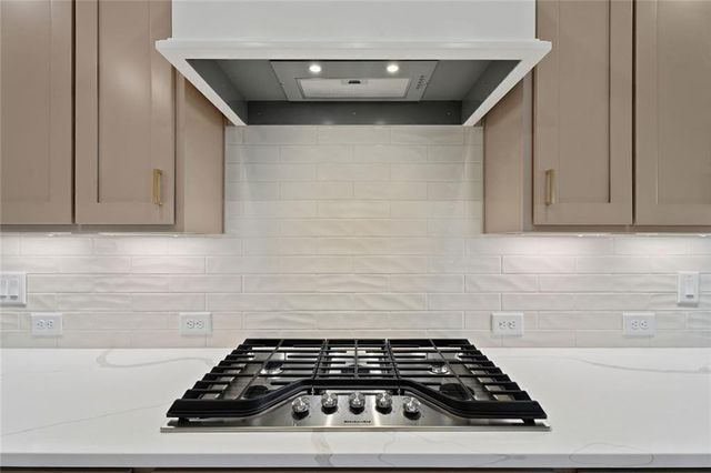 8425 Beryl Overlook, Gainesville, GA 30506