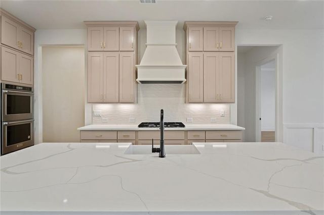 8425 Beryl Overlook, Gainesville, GA 30506