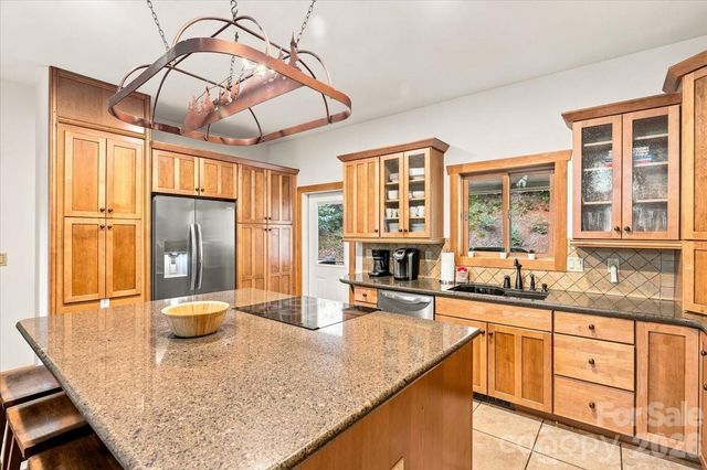 179 Rock Spring Road, Lake Lure, NC 28746